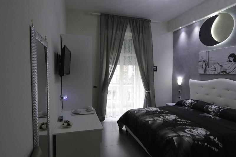 Donn'Anna Suite Naples Luaran gambar