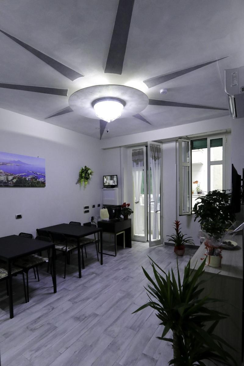Donn'Anna Suite Naples Luaran gambar