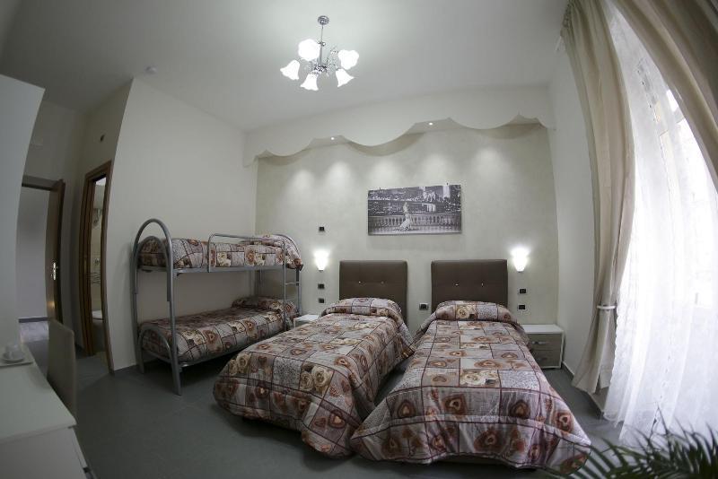 Donn'Anna Suite Naples Luaran gambar
