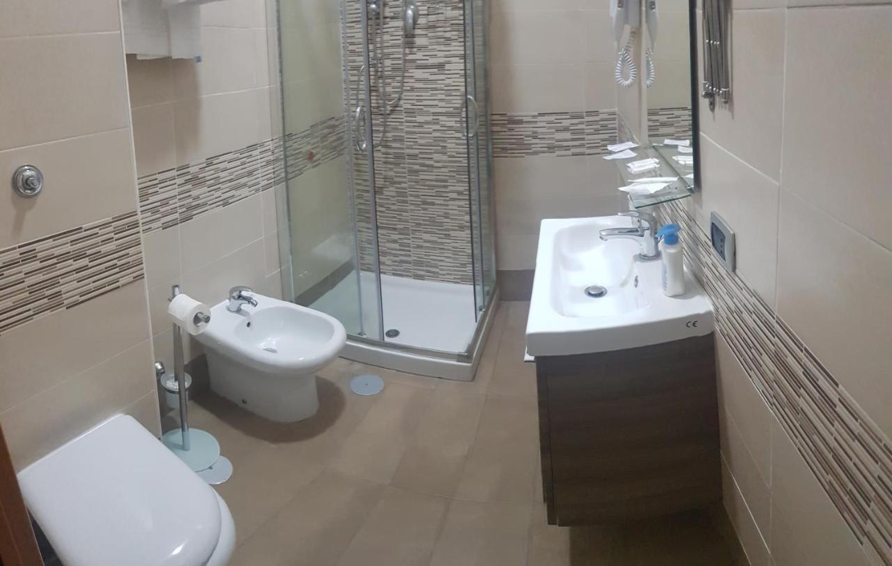 Donn'Anna Suite Naples Luaran gambar