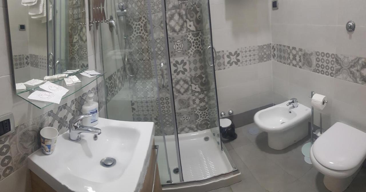 Donn'Anna Suite Naples Luaran gambar